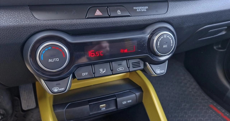 Kia Stonic cena 69850 przebieg: 42091, rok produkcji 2021 z Sokołów Małopolski małe 191